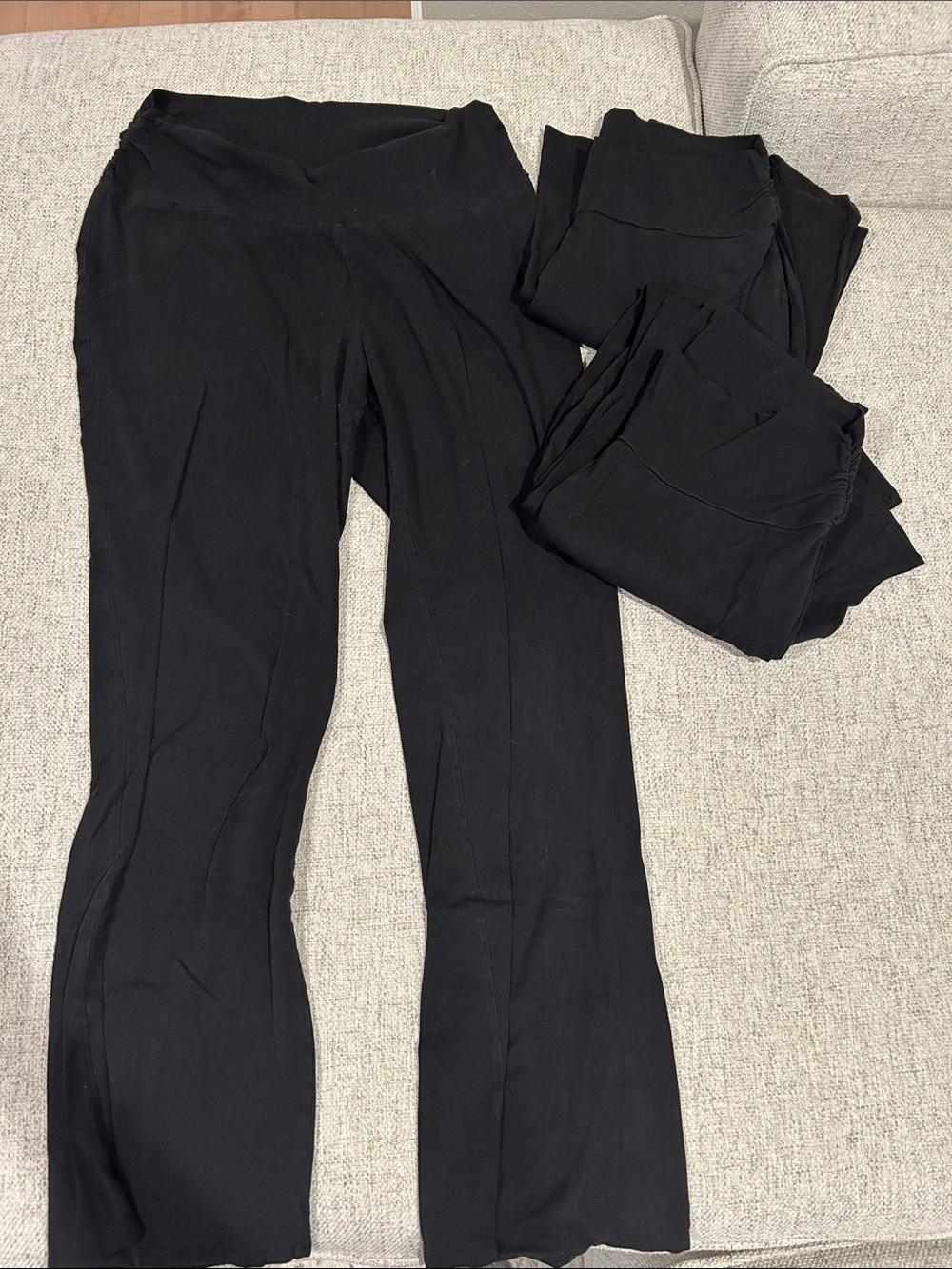MATERNITY- Women's Black Stretch Flare Pants (3)